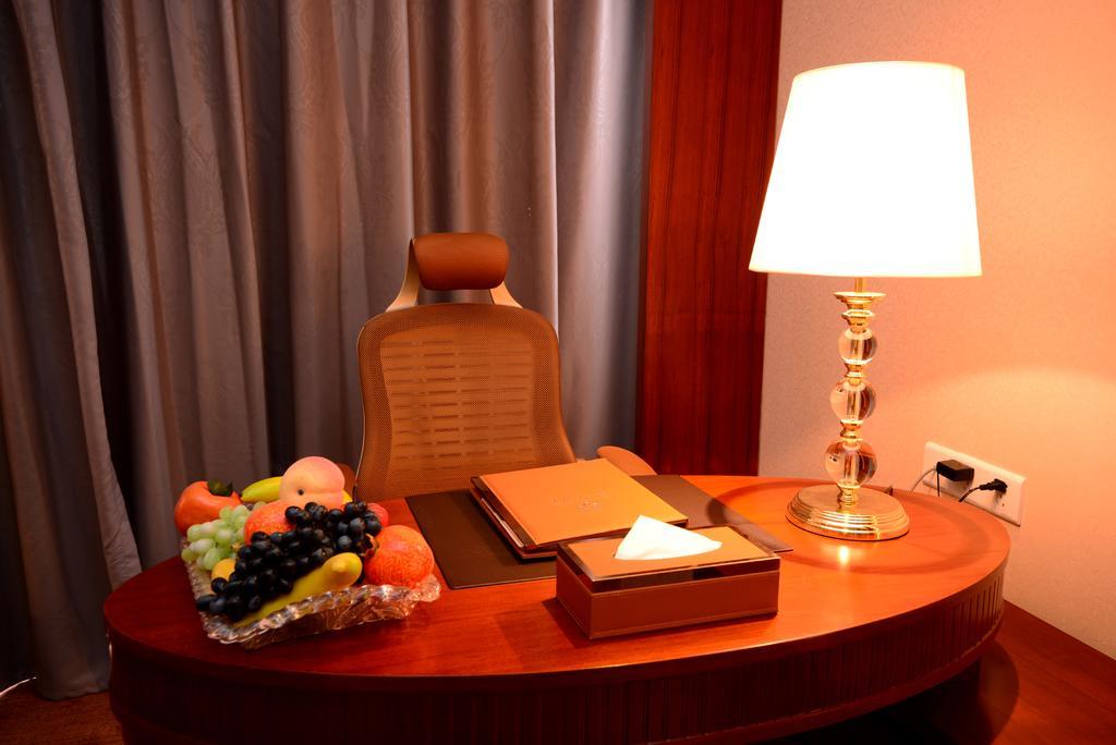 Xiangjiang Hotel Kunming Buitenkant foto