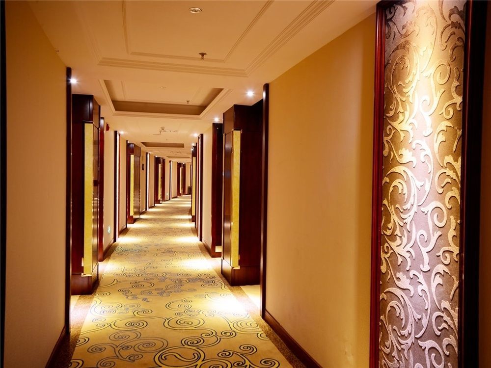 Xiangjiang Hotel Kunming Buitenkant foto